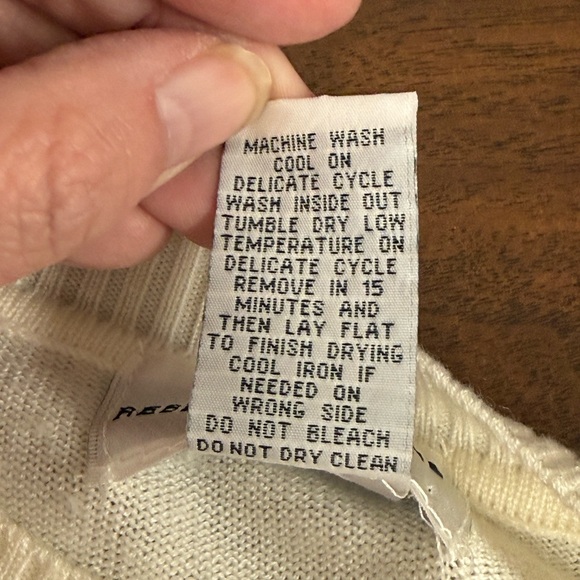 Rebecca Malone Floral Stud Sweater 2X Cream Watercolor Knit TopRebecca Malone Fl - Picture 6 of 7
